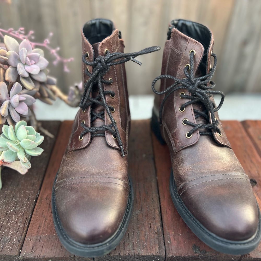 Frye and Co. Men Brown Boots size 11